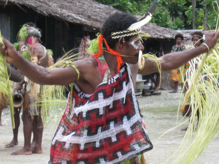 Tami Island 'singsing' dancers